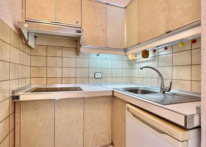 Vilaflor Junior 阿德耶