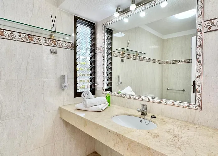 Vilaflor Junior * 阿德耶